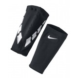 Espinillera de Fútbol NIKE Guard Lock Elite Sleeves SE0173-011